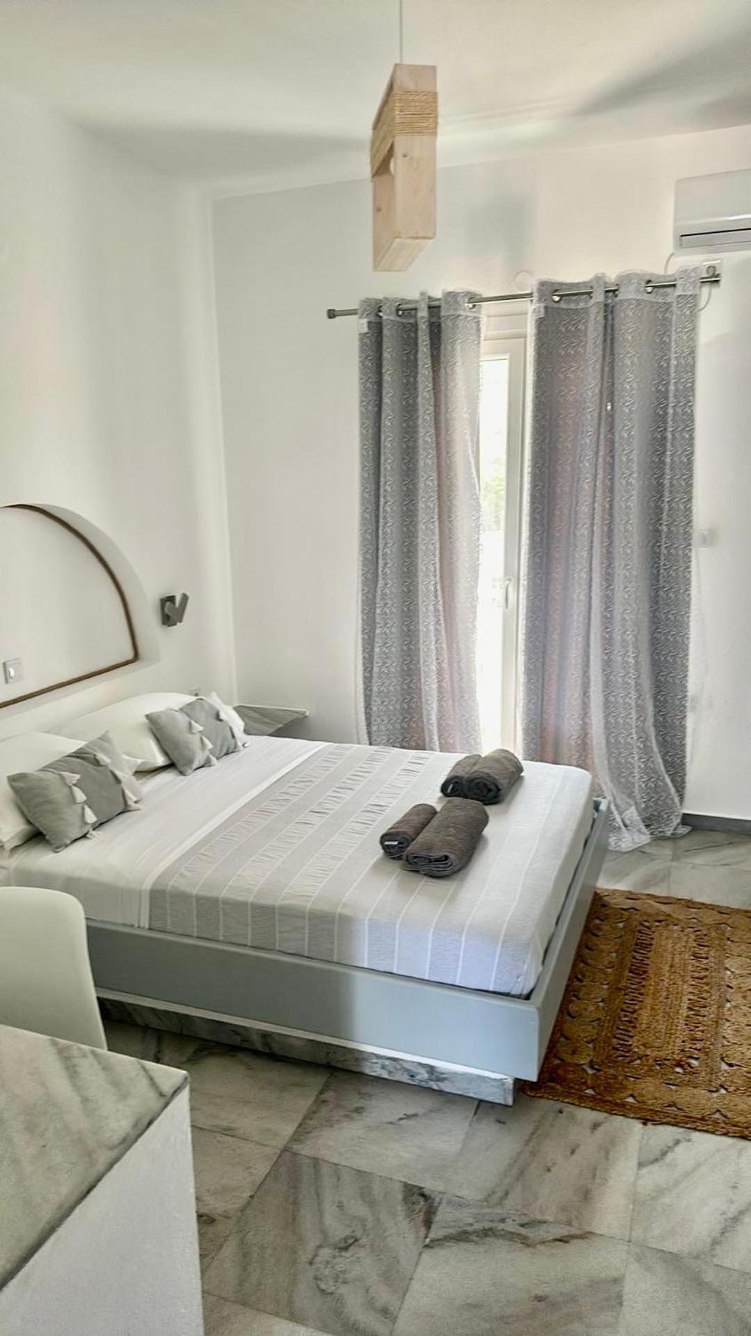 Santanna White Houses Parikia  Bagian luar foto