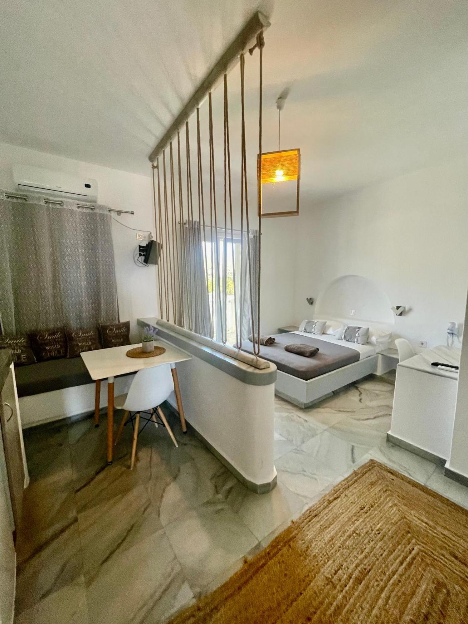 Santanna White Houses Parikia  Bagian luar foto